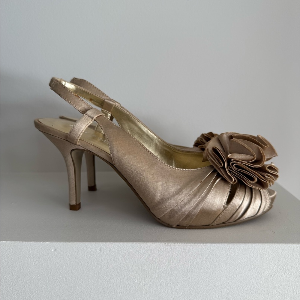 Nine West Gold Slingback Heels